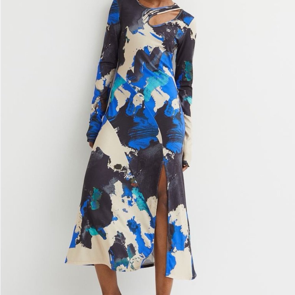 Abstract Blue and Black Long Sleeve Dress